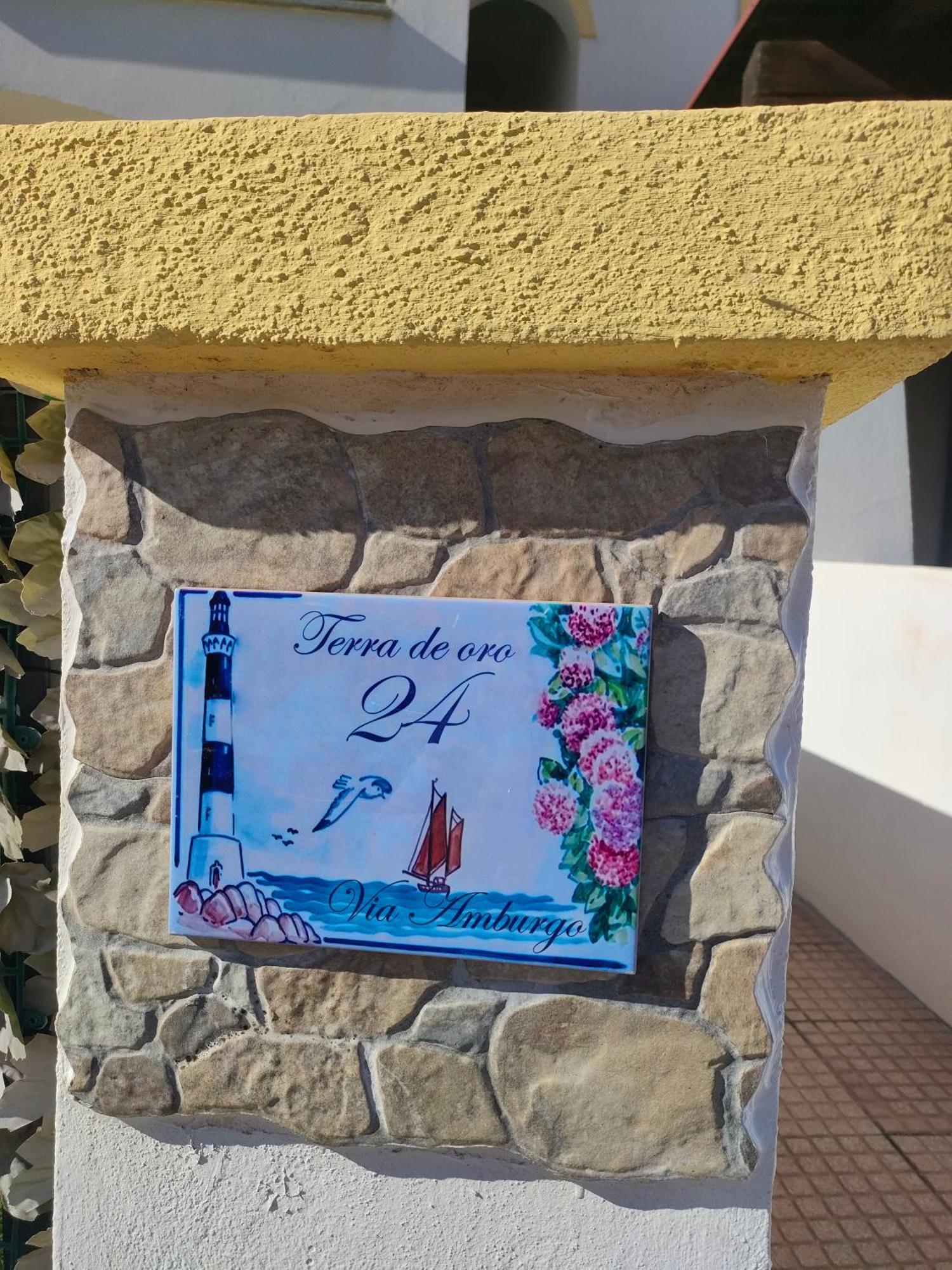 Apartamento Terra De Oro Àrbatax Exterior foto
