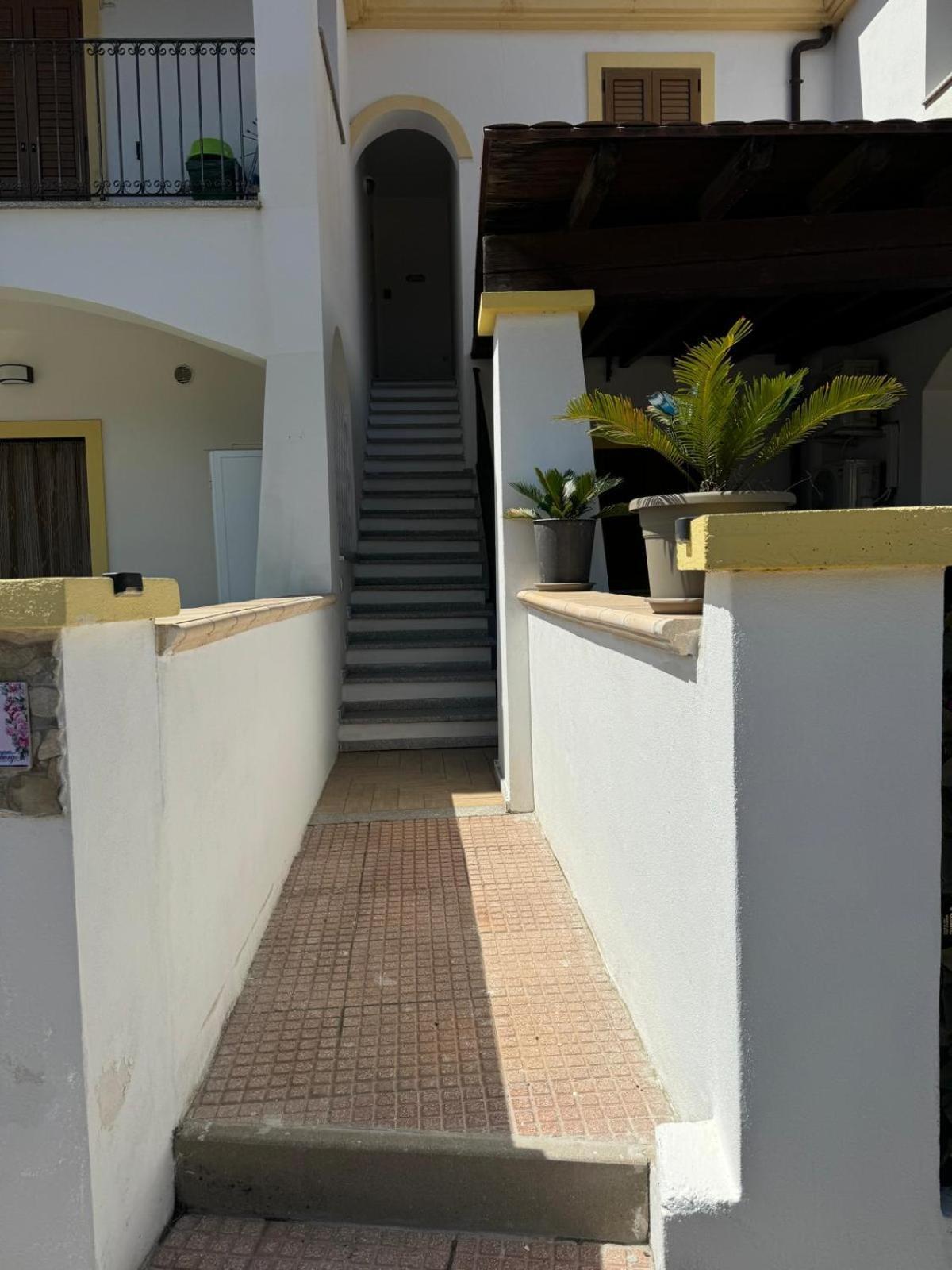 Apartamento Terra De Oro Àrbatax Exterior foto